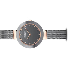 Laden Sie das Bild in den Galerie-Viewer, Bering Damen Uhr Armbanduhr Slim Classic - 11429-369-1 Meshband