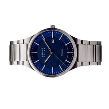 Laden Sie das Bild in den Galerie-Viewer, Bering Herren Uhr Armbanduhr Solar Titanium - 15239-777 Edelstahl