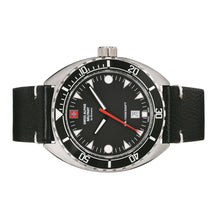 Laden Sie das Bild in den Galerie-Viewer, Swiss Alpine Military Herren Uhr Analog Quarz 7066.1537SAM Leder