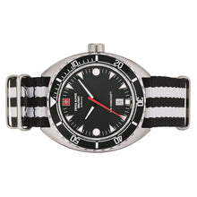 Laden Sie das Bild in den Galerie-Viewer, Swiss Alpine Military Herren Uhr Analog Quarz 7066.1637SAM Nylon-Armband