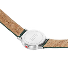Laden Sie das Bild in den Galerie-Viewer, Mondaine Unisex Uhr Classic Armbanduhr 36 mm A660.30314.60SBF Textil