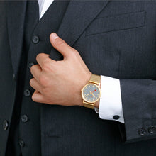 Laden Sie das Bild in den Galerie-Viewer, Mondaine Unisex Uhr Classic Armbanduhr 36 mm A660.30314.80SBM Edelstahl