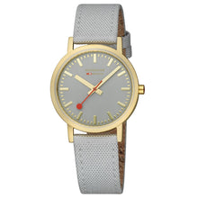 Laden Sie das Bild in den Galerie-Viewer, Mondaine Unisex Uhr Classic Armbanduhr 36 mm A660.30314.80SBU Textil