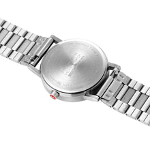Laden Sie das Bild in den Galerie-Viewer, Mondaine Herren Uhr Classic Armbanduhr 40 mm A660.30360.16SBJ Edelstahl