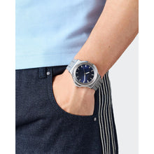 Laden Sie das Bild in den Galerie-Viewer, Adidas Unisex Uhr EXPRESSION THREE Edelstahl silber AOFH25505