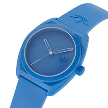 Laden Sie das Bild in den Galerie-Viewer, Adidas Unisex Uhr PROJECT THREE Keramik hellblau AOST24052