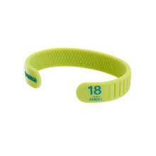 Laden Sie das Bild in den Galerie-Viewer, ASTON MARTIN Herren Armband Armreif Silikon gelb AM FORMULA 1 MJFBF5BU6