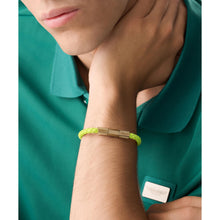 Laden Sie das Bild in den Galerie-Viewer, ASTON MARTIN Herren Armband Lederband Edelstahl AML THRILL MJRIF5BU3