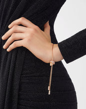 Laden Sie das Bild in den Galerie-Viewer, Philipp Plein Damen Armband Armkette Edelstahl IP Rose SLIDING $KULL PJ3EA04BU