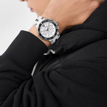 Laden Sie das Bild in den Galerie-Viewer, Plein Sport Herren Uhr Analog Quarz TITAN PSAGA0225 Silikon