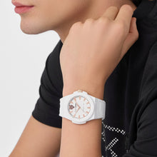 Laden Sie das Bild in den Galerie-Viewer, Plein Sport Unisex Uhr Analog Quarz LASERSTRIKE Weiss PSFGA0125 Silikon