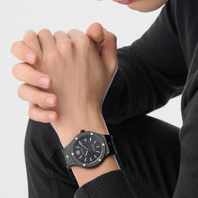 Laden Sie das Bild in den Galerie-Viewer, Philipp Plein Herren Uhr Analog Quarz PLEIN UNDERDOG PWUFA0325 Silikon