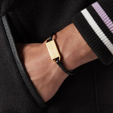 Laden Sie das Bild in den Galerie-Viewer, Philipp Plein Herren Armband Textil Edelstahl IP Gold PLEIN TAG PJ0AA06BU