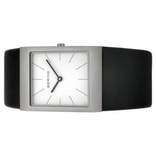 Laden Sie das Bild in den Galerie-Viewer, Bering Damen Uhr Armbanduhr Slim Classic - 11620-404-1 Leder