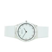 Laden Sie das Bild in den Galerie-Viewer, Bering Damen Uhr Armbanduhr Slim Ceramic - 32230-684 Leder