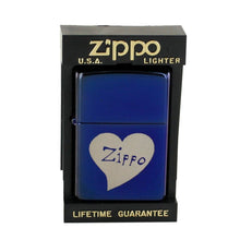 Laden Sie das Bild in den Galerie-Viewer, Zippo Feuerzeug  Modell Herz Zippo blau