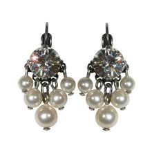 Laden Sie das Bild in den Galerie-Viewer, Konplott Ohrringe EuroWire Ohrhänger Pearl Shadow hängend weiß