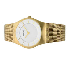 Laden Sie das Bild in den Galerie-Viewer, Bering Damen Uhr Armbanduhr Slim Classic - 11930-334-1 Meshband