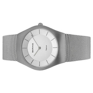 Bering Unisex Uhr Armbanduhr Titan Slim Classic - 11935-000 Meshband