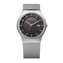 Laden Sie das Bild in den Galerie-Viewer, Bering Herren Uhr Armbanduhr Classic - 11938-002-1 Meshband