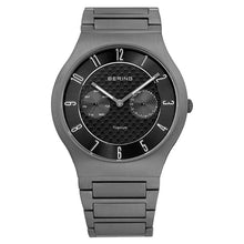 Laden Sie das Bild in den Galerie-Viewer, Bering Herren Uhr Armbanduhr Slim Classic - 11939-777-1 Titan