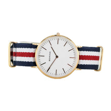 Laden Sie das Bild in den Galerie-Viewer, Bering Herren Uhr Armbanduhr Slim Classic - 13738-564 Nylon bunt