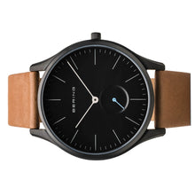 Laden Sie das Bild in den Galerie-Viewer, Bering Herren Uhr Armbanduhr Classic  - 16641-522 Leder