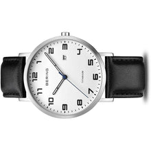 Laden Sie das Bild in den Galerie-Viewer, Bering Herren Uhr Armbanduhr Titanium  - 18640-404 Leder