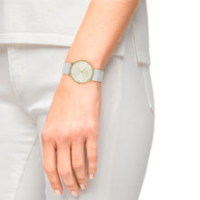 Laden Sie das Bild in den Galerie-Viewer, s.Oliver Damen Uhr Armbanduhr Leder 2033487