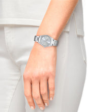 Laden Sie das Bild in den Galerie-Viewer, s.Oliver Damen Uhr Armbanduhr Edelstahl silber 2033531