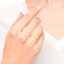 Laden Sie das Bild in den Galerie-Viewer, s.Oliver Jewel Damen Ring Edelstahl gold 203576