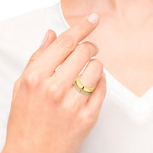 Laden Sie das Bild in den Galerie-Viewer, s.Oliver Jewel Damen Ring Edelstahl IP Gold 203798