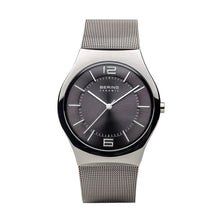 Laden Sie das Bild in den Galerie-Viewer, Bering Herren Uhr Armbanduhr Slim Ceramic - 32039-309 Meshband