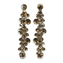 Laden Sie das Bild in den Galerie-Viewer, Konplott Ohrringe Ohrstecker Lost Garden beige Blume