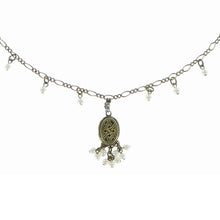 Laden Sie das Bild in den Galerie-Viewer, Konplott Kette Collier Love Lost - Love Found, Lucky day Perlen weiß