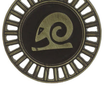 Laden Sie das Bild in den Galerie-Viewer, Konplott Anhänger Charm Zodiac Arles/Widder S brass/silver