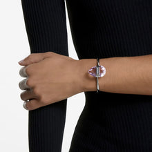 Laden Sie das Bild in den Galerie-Viewer, Swarovski Damen Armband Armreif Edelstahl Lucent L Kristall 5615111