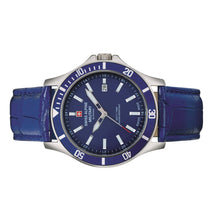 Laden Sie das Bild in den Galerie-Viewer, Swiss Alpine Military Herren Uhr Analog Quarz 7022.1535SAM Leder