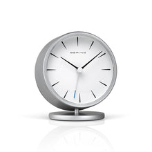 Laden Sie das Bild in den Galerie-Viewer, Bering Wecker Tischuhr Alarmclock Analog  - 90096-044R silber