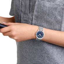 Laden Sie das Bild in den Galerie-Viewer, Mondaine Unisex Uhr Classic Armbanduhr 36 mm A660.30314.40SBJ Edelstahl