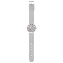 Laden Sie das Bild in den Galerie-Viewer, Mondaine Unisex Uhr Classic Armbanduhr 36 mm A660.30314.80SBH Textil