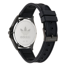 Laden Sie das Bild in den Galerie-Viewer, Adidas Unisex Uhr ICONIC ONE Silikon schwarz AOFH25001