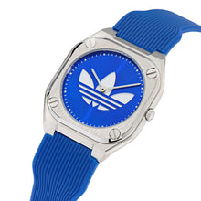Laden Sie das Bild in den Galerie-Viewer, Adidas Unisex Uhr City Tech Silikon blau AOFH25009