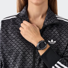 Laden Sie das Bild in den Galerie-Viewer, Adidas Unisex Uhr DIGITAL Athletics One Kunststoff schwarz AOFH26027