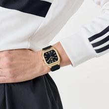 Laden Sie das Bild in den Galerie-Viewer, Adidas Unisex Uhr CITY TECH SQUARE Silikon schwarz AOFH26515
