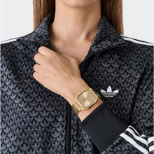 Laden Sie das Bild in den Galerie-Viewer, Adidas Unisex Uhr CITY TECH SQUARE Edelstahl AOFH26517