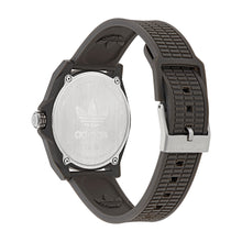Laden Sie das Bild in den Galerie-Viewer, Adidas Unisex Uhr PROJECT FOUR Kunststoff schwarz AOST26041