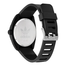 Laden Sie das Bild in den Galerie-Viewer, Adidas Unisex Uhr PROJECT THREE Kunststoff schwarz AOST26505