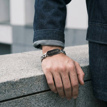 Laden Sie das Bild in den Galerie-Viewer, G-STAR Herren Armband Armkette Edelstahl silber Incisio GSJ.106.03