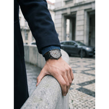 Laden Sie das Bild in den Galerie-Viewer, G-STAR Herren Analog Uhr Armbanduhr Leder Originals GSW.503.02